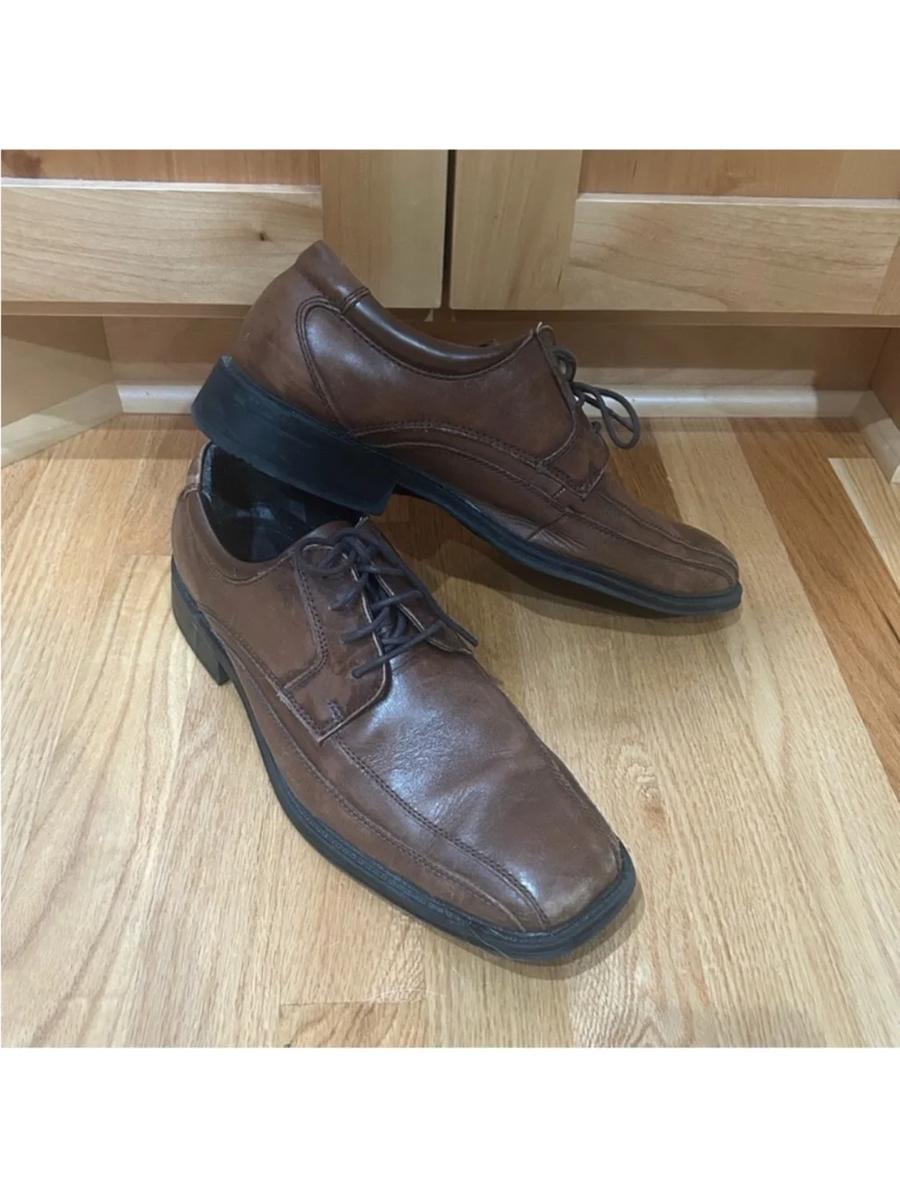 Dockers Brown Leather square toe Oxford Men's Dress Shoes 9